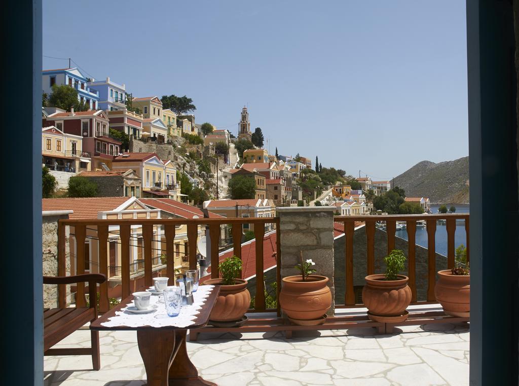 Athina Studios Symi Exterior foto
