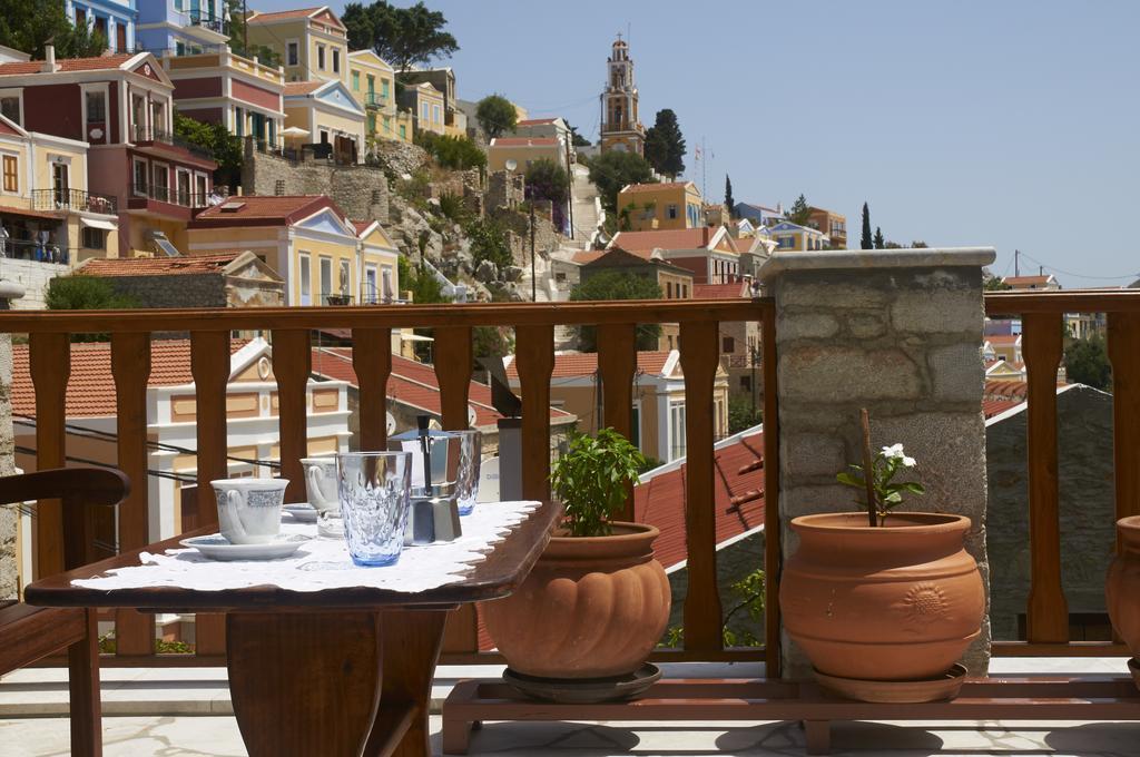 Athina Studios Symi Exterior foto