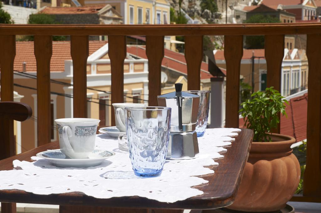 Athina Studios Symi Exterior foto